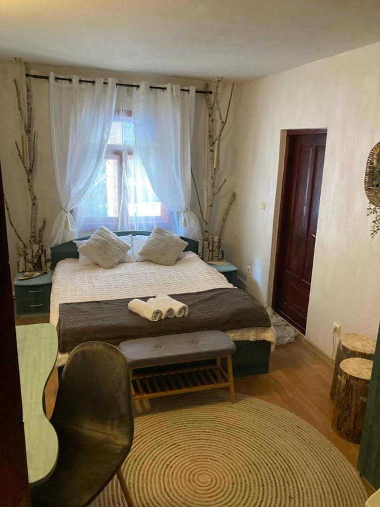 Pensiunea Cetate Bálványos Extérieur photo